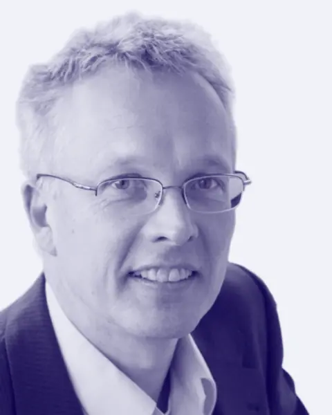 Portrait of Dr. Frank Hensel
